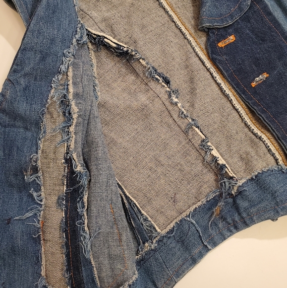 🔔Host Pick🔔 Vintage Levi & Mixed Denim Handmade Vest - Picture 2 of 6